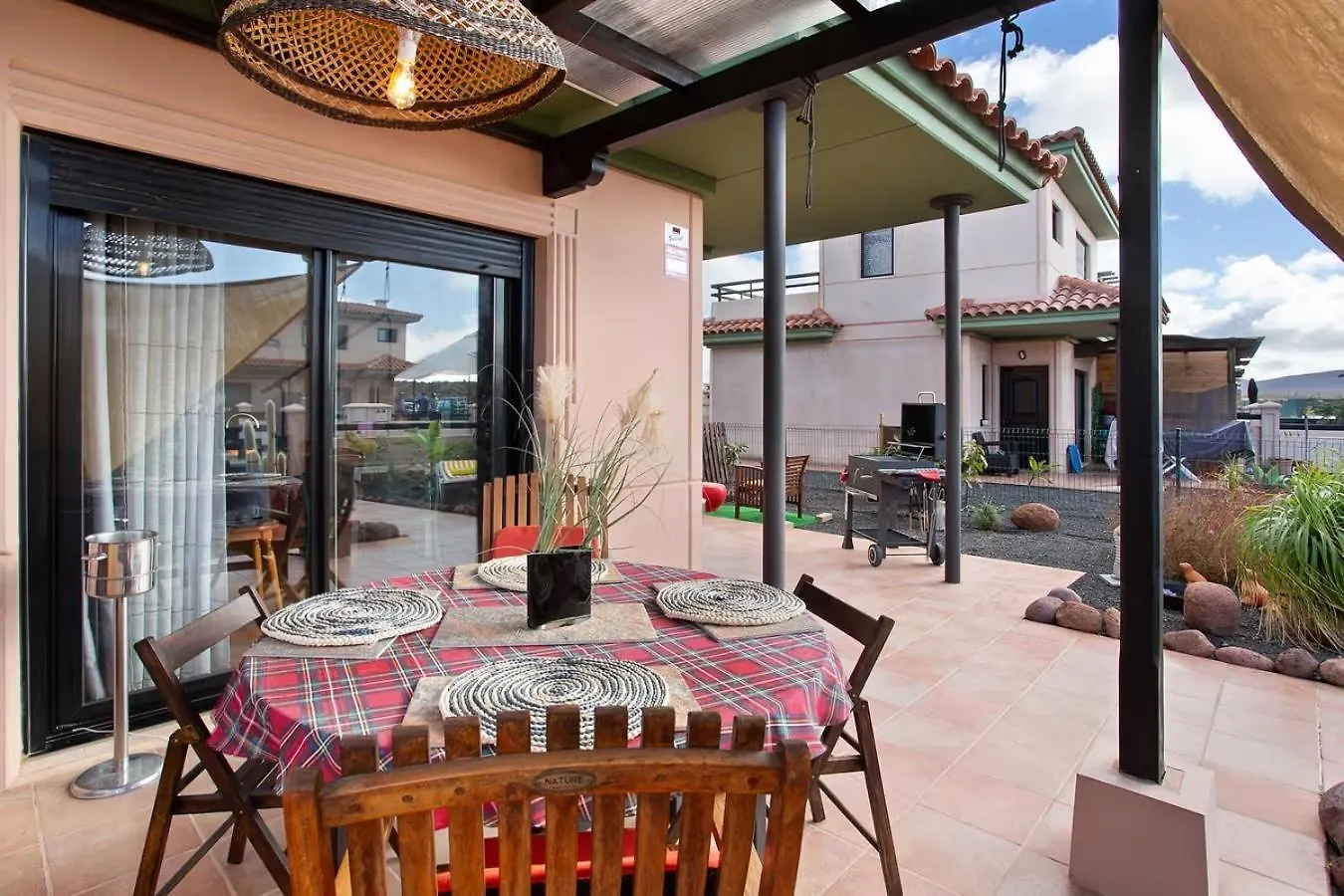 Amadeus Villa La Oliva Semesterbostad